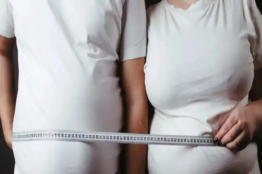 رازهای مدیریت چاقی بعد از ازدواج؛ چالشها و راههای کنترل وزن 1 چاقی بعد از ازدواج