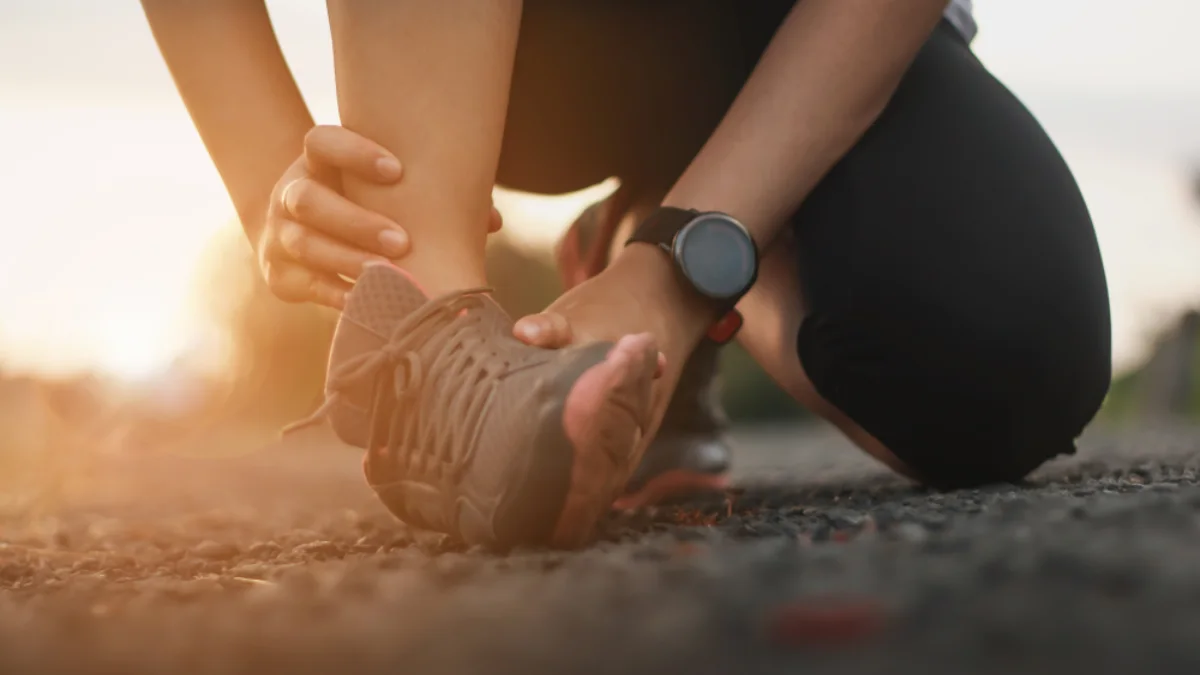 حرکت اصلاحی چرخش مچ پا به داخل